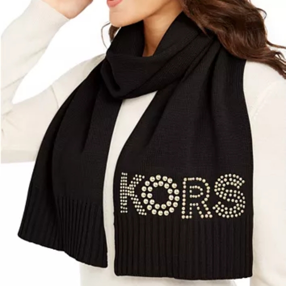 mk scarf price